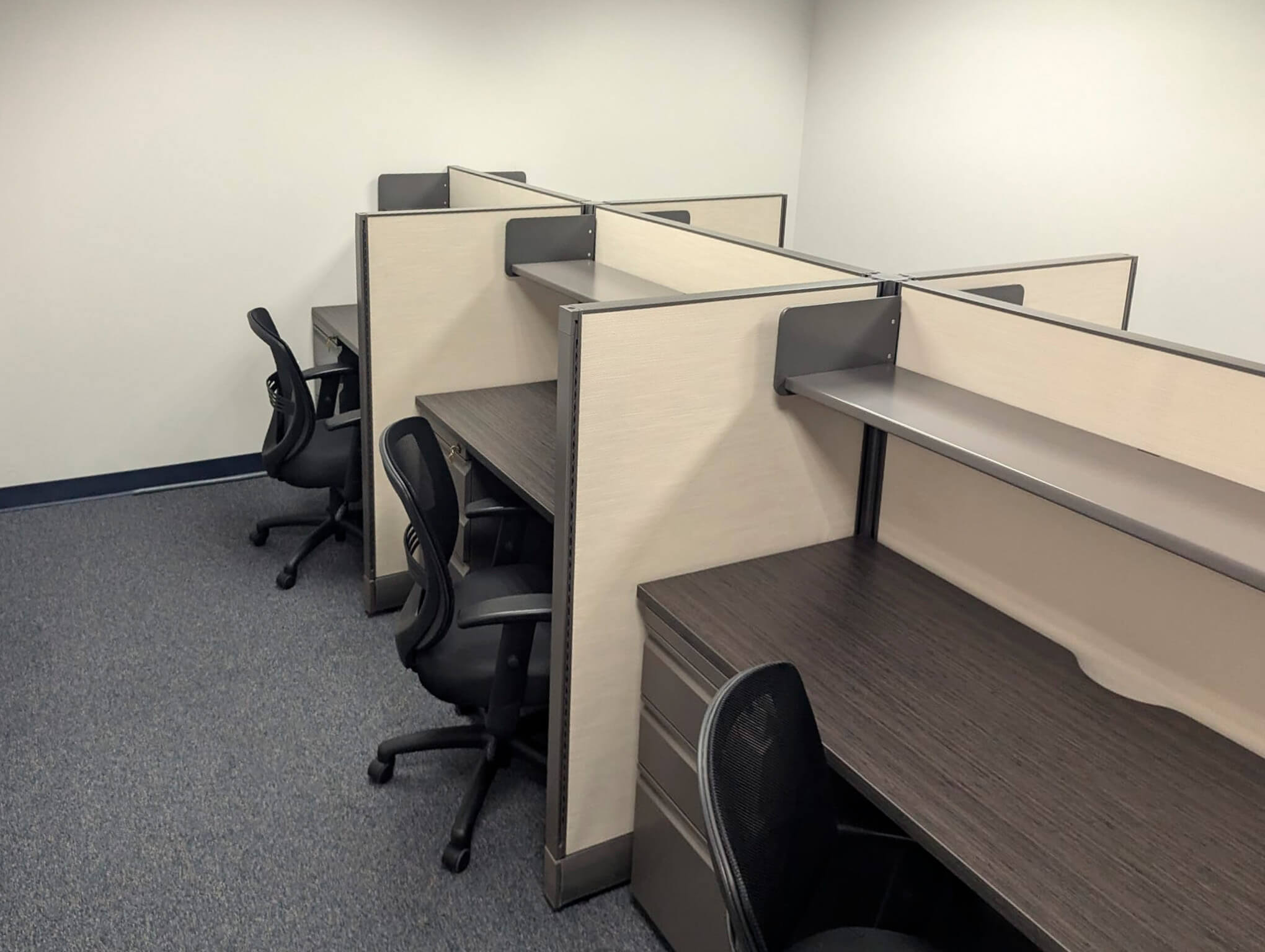Office cubicle installation 490 8